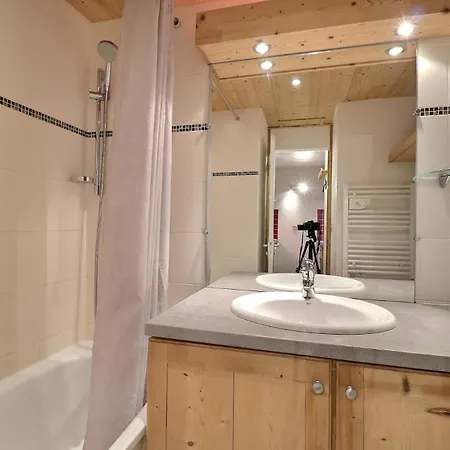 Boulevard - Super Divisible Parfaitement Situe Skis Aux Pieds Proche Des Commerces Mae-7412 Les Allues